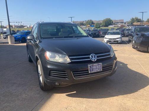 2013 Volkswagen Touareg TDI Lux