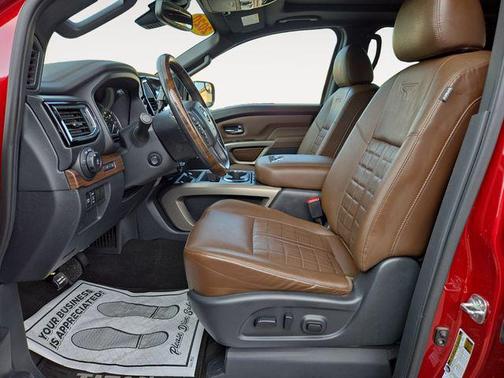 2020 Nissan Titan Platinum Reserve