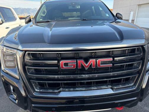 2021 GMC Yukon 4WD AT4