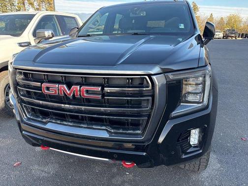 2021 GMC Yukon 4WD AT4