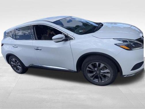 Pearl White 2018 Nissan Murano S