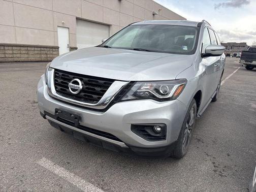 Brilliant Silver Metallic 2020 Nissan Pathfinder SV 4WD