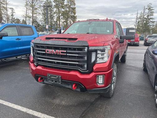 Cayenne Red Tintcoat 2022 GMC Sierra 2500 AT4