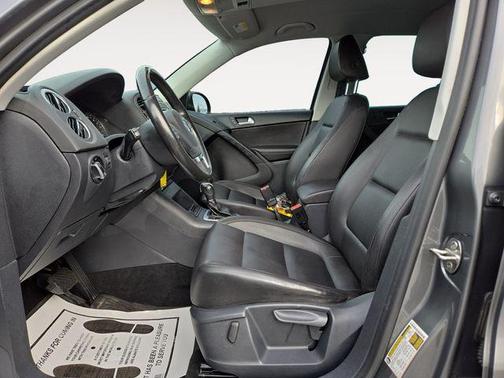 2013 Volkswagen Tiguan SE