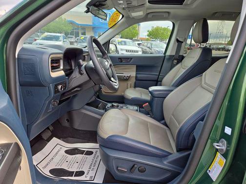 Eruption Green 2025 Ford Maverick Lariat
