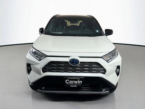 2021 Toyota RAV4 Hybrid SE