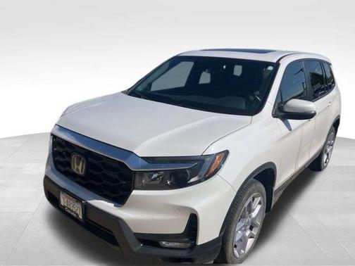 Platinum White Pearl 2025 Honda Passport AWD EX-L