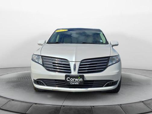 2019 Lincoln MKT Standard