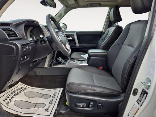 2020 Toyota 4Runner SR5