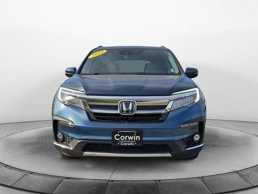 2022 Honda Pilot Touring 8-Passenger