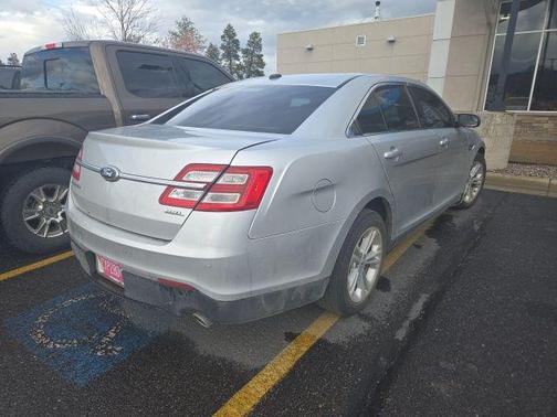 2013 Ford Taurus SEL