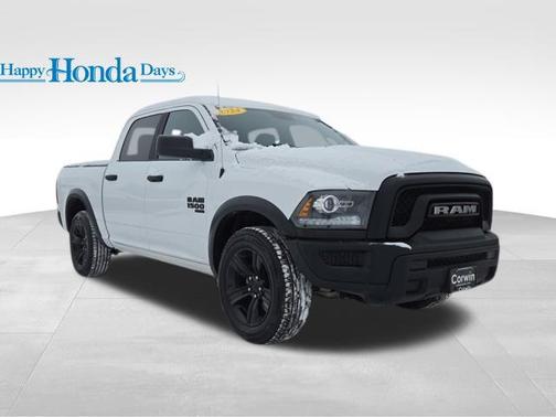 2024 RAM 1500 Classic Warlock Crew Cab 4x4 5'7' Box