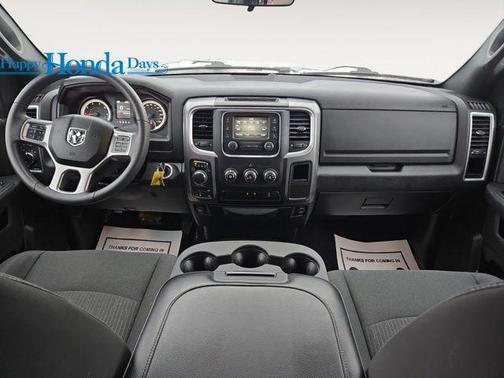 2024 RAM 1500 Classic Warlock Crew Cab 4x4 5'7' Box