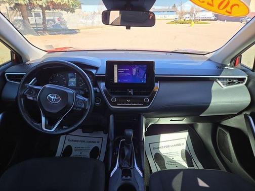 2023 Toyota Corolla Cross LE