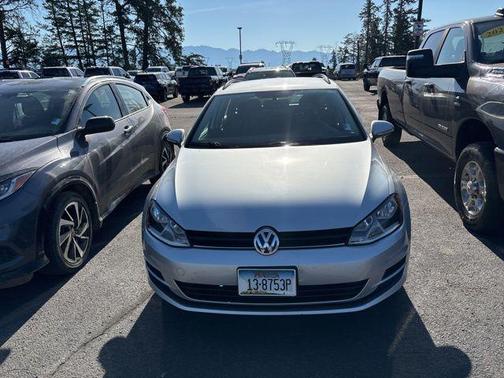 2017 Volkswagen Golf SportWagen TSI S