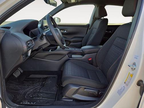 2025 Honda HR-V AWD Sport