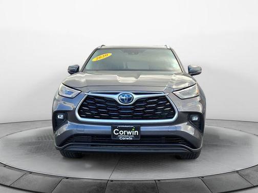 2020 Toyota Highlander Hybrid XLE