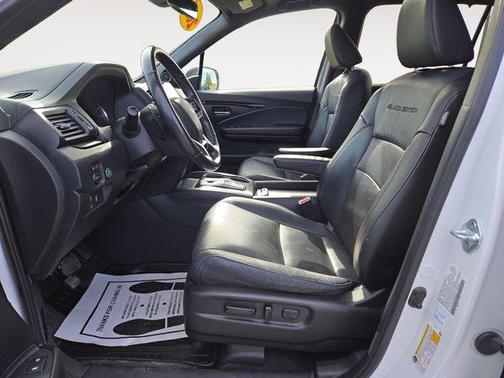 2021 Honda Pilot AWD Black Edition