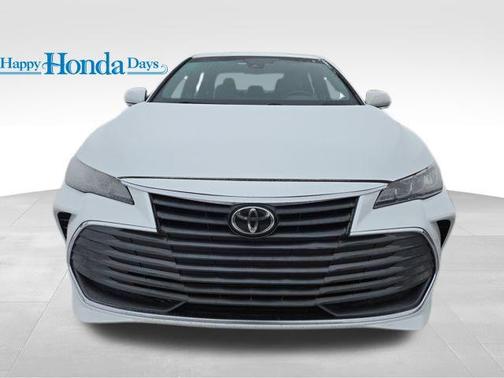 2019 Toyota Avalon XLE