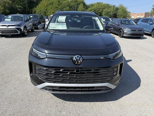 2025 Volkswagen Tiguan 2.0T SE 4MOTION