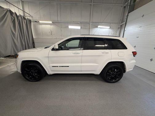 2019 Jeep Grand Cherokee Altitude