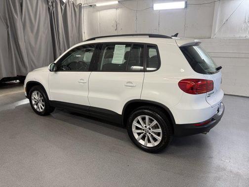 2018 Volkswagen Tiguan Limited 2.0T 4MOTION