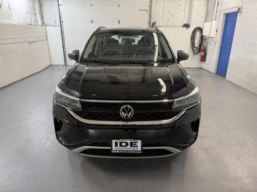 2022 Volkswagen Taos S