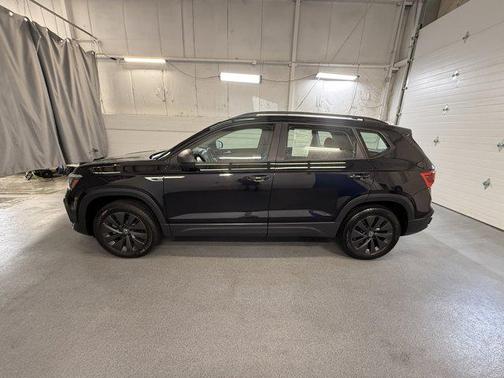 2024 Volkswagen Taos S