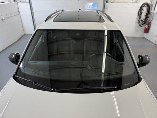 2022 Volkswagen Tiguan 2.0T SE R-Line Black 4MOTION