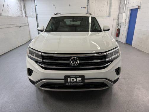2022 Volkswagen Atlas 2.0T SE w/Technology 4MOTION