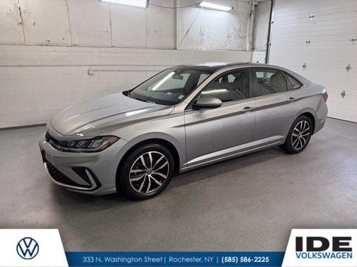 2025 Volkswagen Jetta 1.4T SE