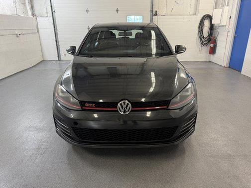 2017 Volkswagen Golf GTI 2.0T S 4-Door