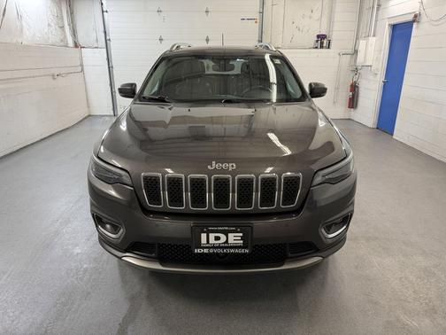 Granite Crystal Metallic Clearcoat 2021 Jeep Cherokee Limited