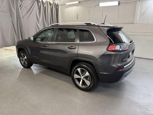 Granite Crystal Metallic Clearcoat 2021 Jeep Cherokee Limited