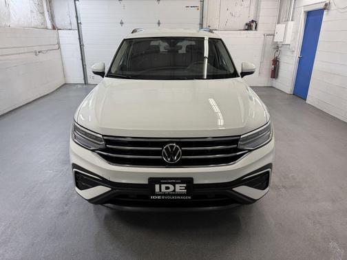 Pure White 2024 Volkswagen Tiguan 2.0T S 4MOTION