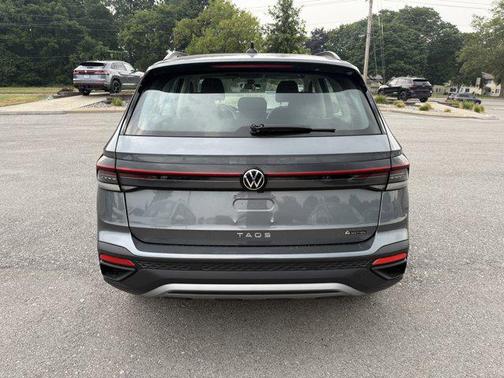 2025 Volkswagen Taos S