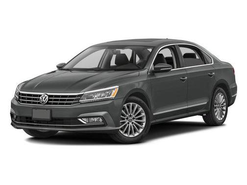 Platinum Gray Metallic 2016 Volkswagen Passat 1.8T SE