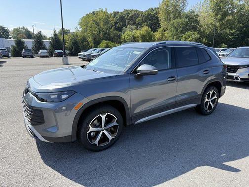 2025 Volkswagen Tiguan 2.0T SE 4MOTION