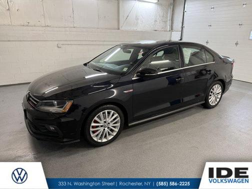 2018 Volkswagen Jetta 2.0T GLI