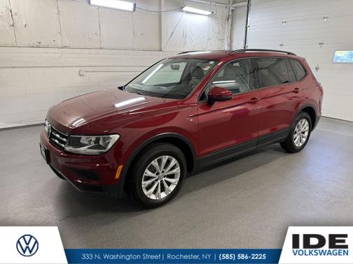 Cardinal Red Metallic 2018 Volkswagen Tiguan 2.0T S 4MOTION