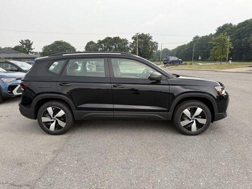 2025 Volkswagen Taos S