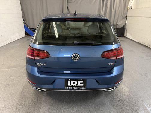 2018 Volkswagen Golf TSI SE