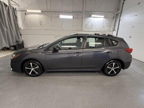 2023 Subaru Impreza 2.0i Premium