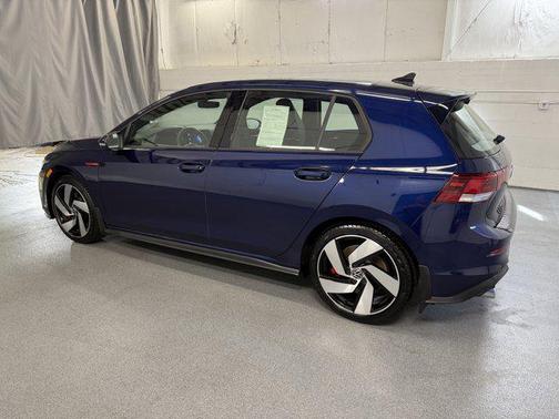 2023 Volkswagen Golf GTI 2.0T SE DSG