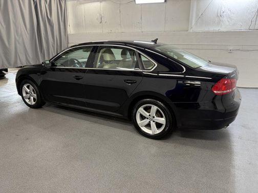 2015 Volkswagen Passat 1.8T Limited Edition