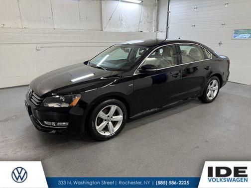 2015 Volkswagen Passat 1.8T Limited Edition