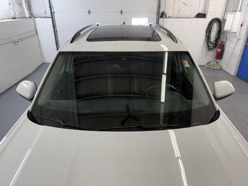 2024 Volkswagen Atlas 2.0T SE w/Technology 4MOTION