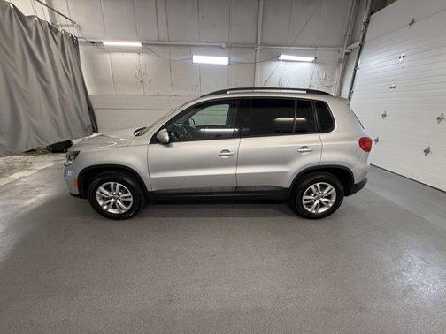 2016 Volkswagen Tiguan SE