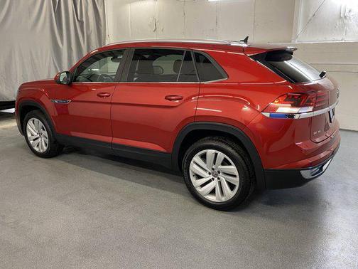 2021 Volkswagen Atlas Cross Sport 3.6L V6 SE w/Technology