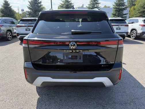 2025 Volkswagen Tiguan 2.0T S 4MOTION